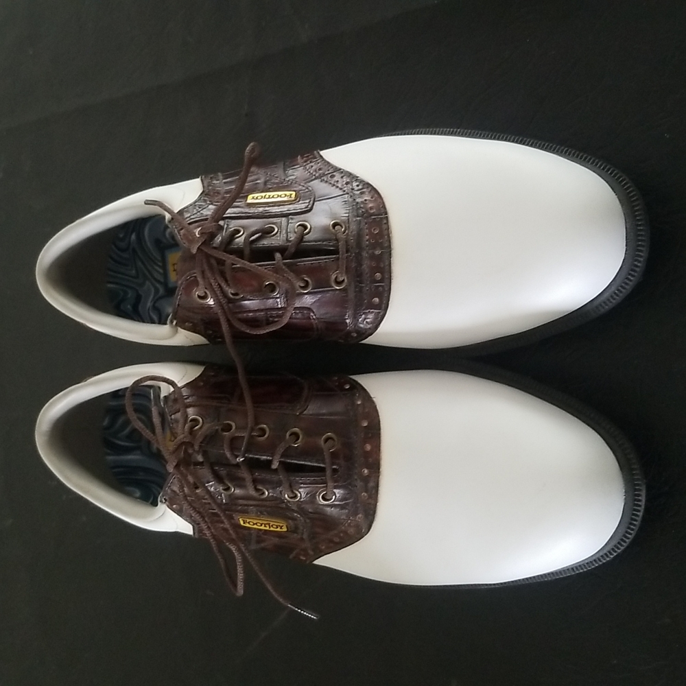 Footjoy golf shoes